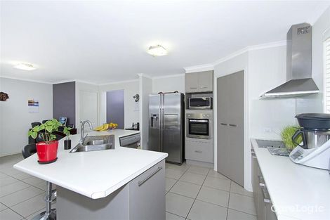 Property photo of 6 Ridgemont Avenue Cameron Park NSW 2285