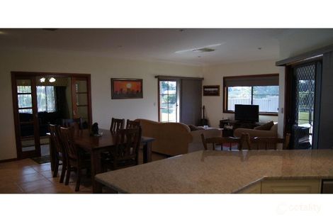 Property photo of 5 Beech Court Chinchilla QLD 4413