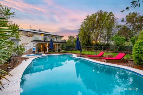 Property photo of 54 Everglades Crescent Woy Woy NSW 2256