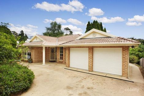 26 Lawson View Pde, Wentworth Falls, NSW 2782