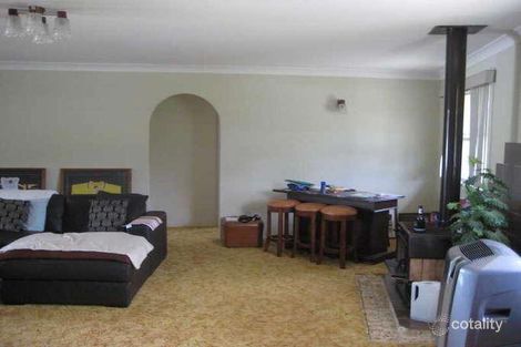 Property photo of 7 Jason Crescent Beachmere QLD 4510