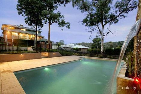 Property photo of 3 Honey Myrtle Rise Eltham North VIC 3095