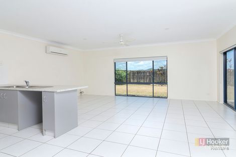 Property photo of 27 Forest Glen Road Mossman QLD 4873