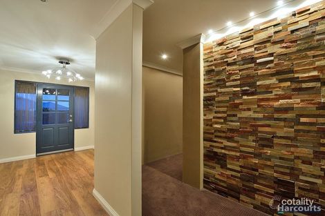 Property photo of 6 Alba Pass Halls Head WA 6210