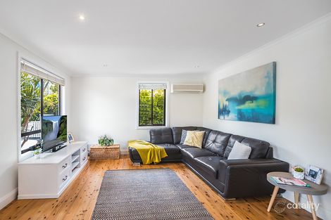 Property photo of 2 Tucker Avenue Balgownie NSW 2519