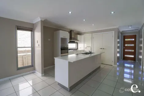 Property photo of 1/1 Valhalla Street Clinton QLD 4680