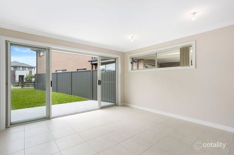 40 Pennyroyal Bvd, Denham Court, NSW 2565