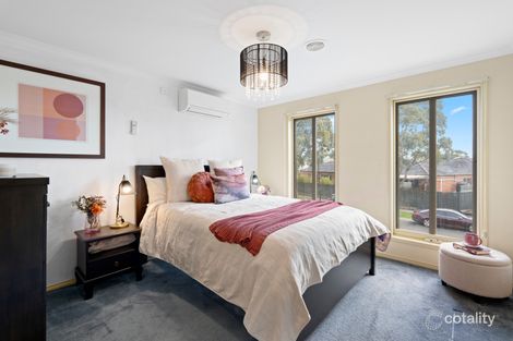 Property photo of 6 Paringa Drive Ferntree Gully VIC 3156