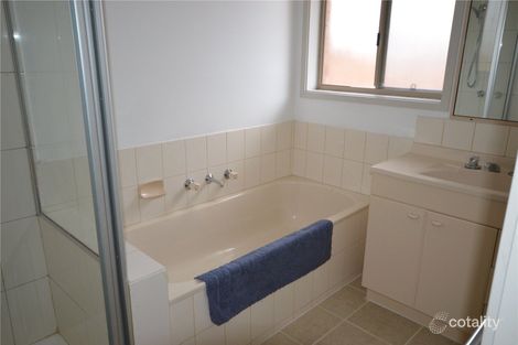 Property photo of 2/23-25 Lee Avenue Mount Waverley VIC 3149