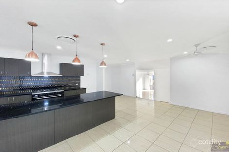 Property photo of 40 Lloyd Bird Crescent Springfield Lakes QLD 4300