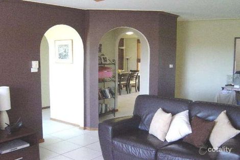Property photo of 3 Carvie Close Shellharbour NSW 2529