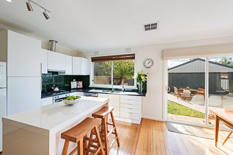 Property photo of 16 Colthur Street Reservoir VIC 3073