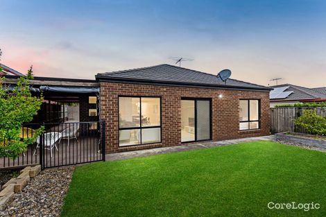 Property photo of 6 Hoxton Crescent Craigieburn VIC 3064