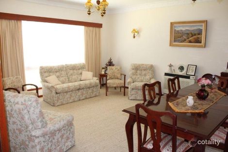 Property photo of 6 Dunrossil Crescent West Bathurst NSW 2795