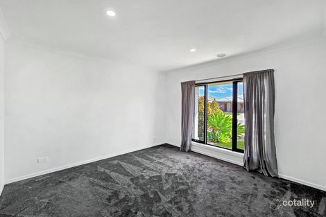 Property photo of 20 Native Avenue Mount Duneed VIC 3217