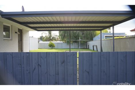Property photo of 3 Crosbie Crescent Middle Swan WA 6056
