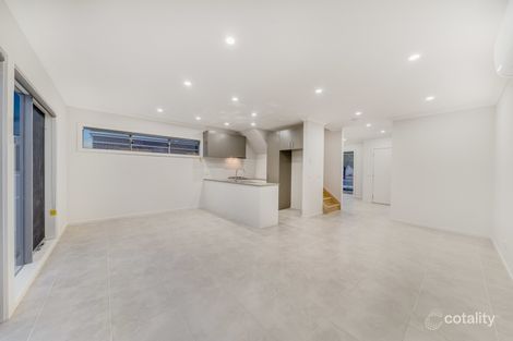 Property photo of 1/13 Fishburn Grove Harkness VIC 3337