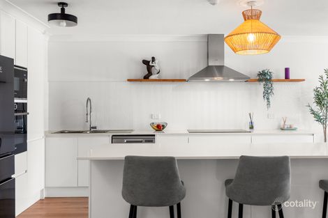 308/70 Remembrance Dr, Surfers Paradise, QLD 4217