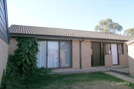 2/15 Vansittart Cres, Kambah, ACT 2902