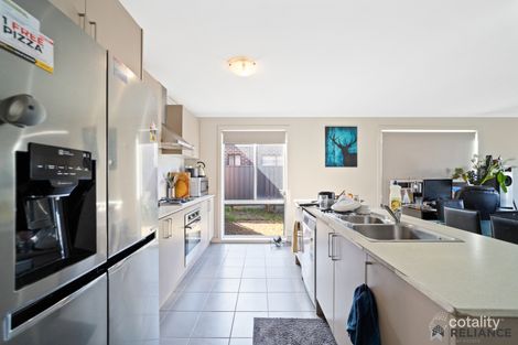 Property photo of 19 Kinglake Drive Manor Lakes VIC 3024