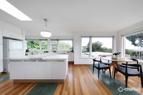 Property photo of 28 Fairview Road Mount Waverley VIC 3149