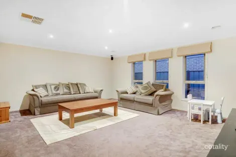 Property photo of 10 Millendon Boulevard Tarneit VIC 3029