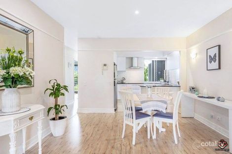 Property photo of 23/76-80 Chichester Drive Arundel QLD 4214