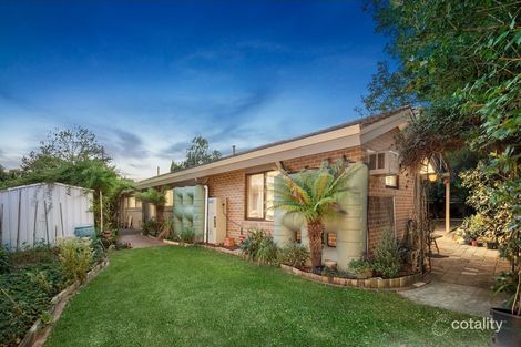 Property photo of 1 St Clair Road Wantirna South VIC 3152