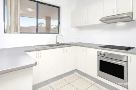 Property photo of 7/16-18 Priddle Street Westmead NSW 2145