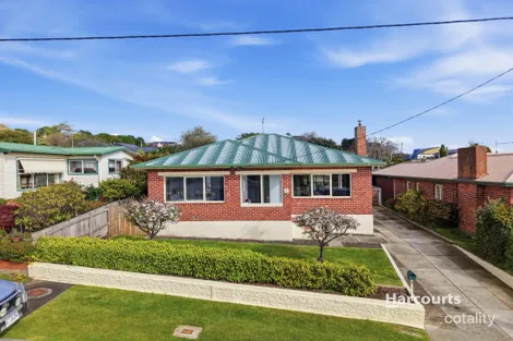 4 PARAKA ST, PARKLANDS, TAS 7320