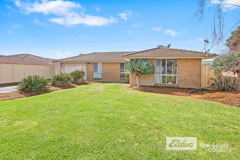 Property photo of 5 Seville Way Orana WA 6330