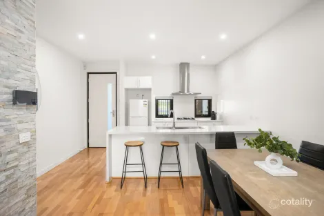 Property photo of 2/75 Atkinson Street Chadstone VIC 3148