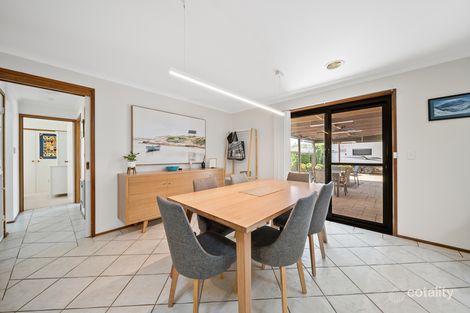 Property photo of 1 Farrelly Close Oxley ACT 2903