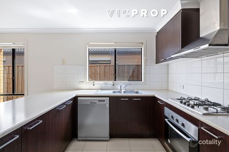 Property photo of 26 Biscay Street Point Cook VIC 3030