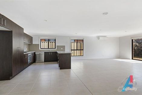 Property photo of 21 Pauline Way Kilmore VIC 3764