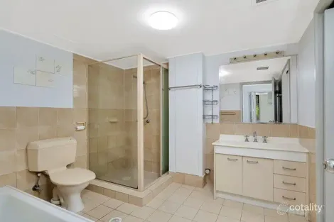 Property photo of 2/33 Whiting Street Labrador QLD 4215