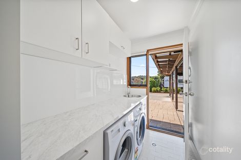 Property photo of 1 Farrelly Close Oxley ACT 2903