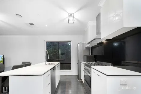 Property photo of 11 Pottery Avenue Point Cook VIC 3030