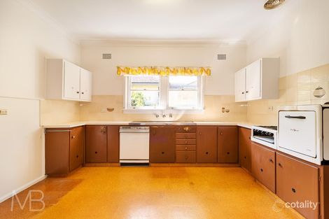 Property photo of 30 Wyuna Road West Pymble NSW 2073