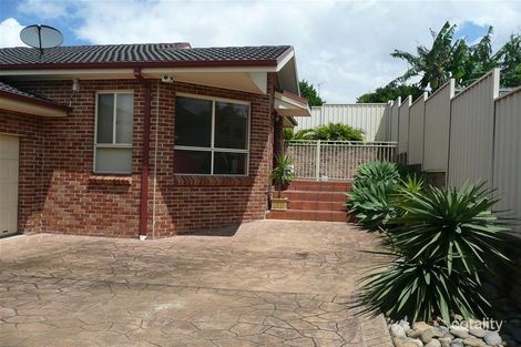 2/23 Poulter St, West Wollongong, NSW 2500