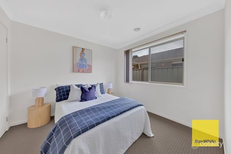 Property photo of 5 Raven Street Brookfield VIC 3338