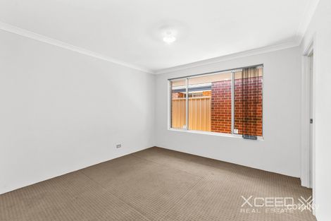Property photo of 7/11 Hodnet Bend The Vines WA 6069