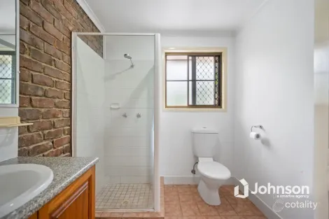 Property photo of 27 Yarula Close Karana Downs QLD 4306