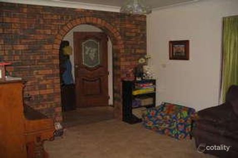 Property photo of 9 Keevil Drive Young NSW 2594
