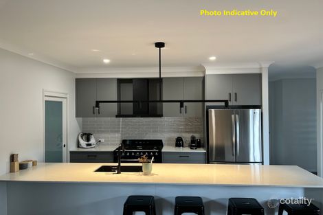 Property photo of 64 Canterbury Road Emerald QLD 4720