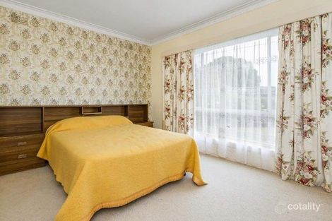 Property photo of 12 Olympian Avenue Mount Waverley VIC 3149