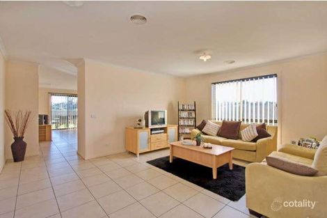 Property photo of 18 Oak Avenue Traralgon VIC 3844