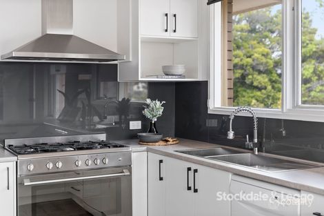 Property photo of 1/32 Iona Avenue Belmont VIC 3216
