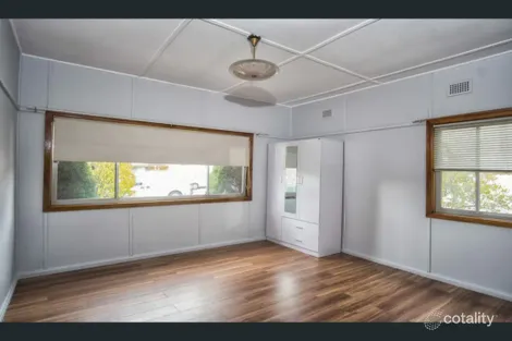 Property photo of 7 Campbell Place Merrylands NSW 2160