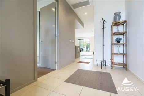 Property photo of 99 Rosebank Avenue Clayton South VIC 3169